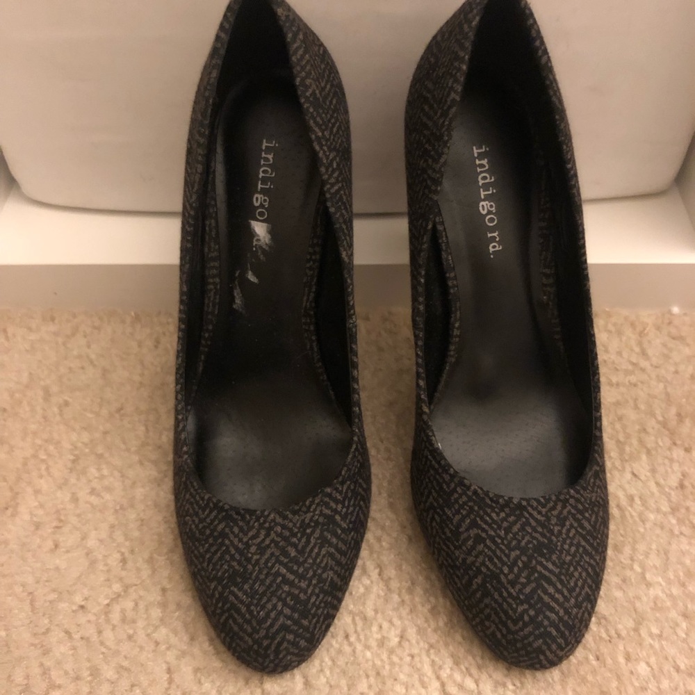 NEW Indigo Rd textured heels - Picture 2 of 7